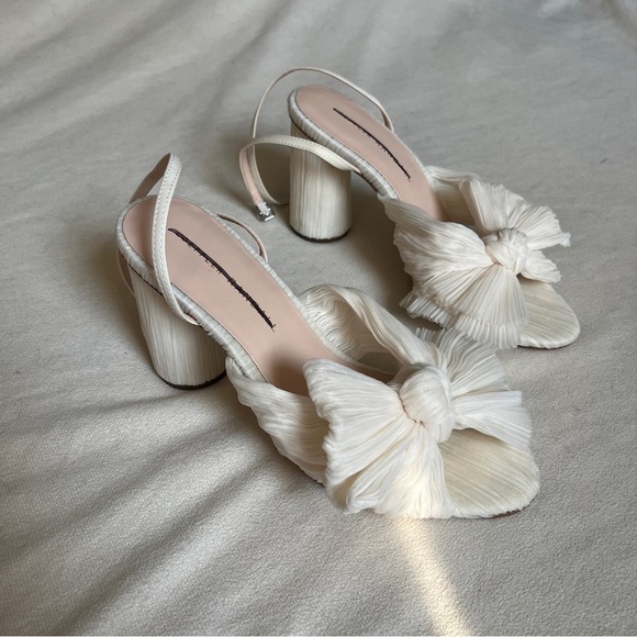 Loeffler Randall Camellia White Pleated Bow Heel 6.5 NEW - Picture 2 of 7